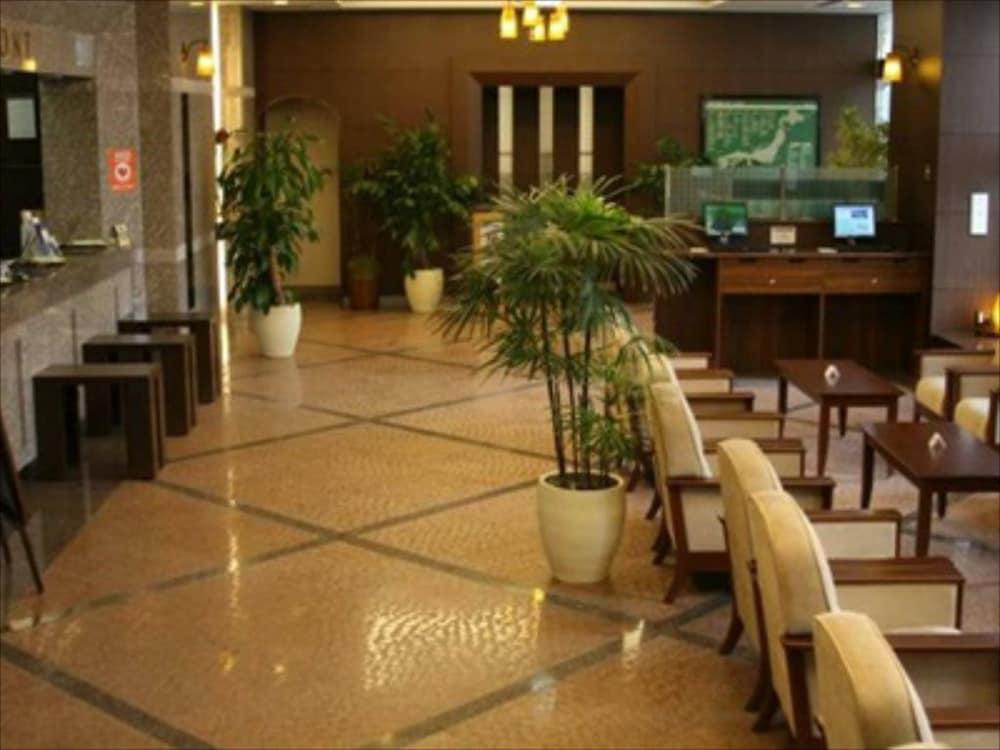Hotel Route-Inn Tomakomai Ekimae Εξωτερικό φωτογραφία